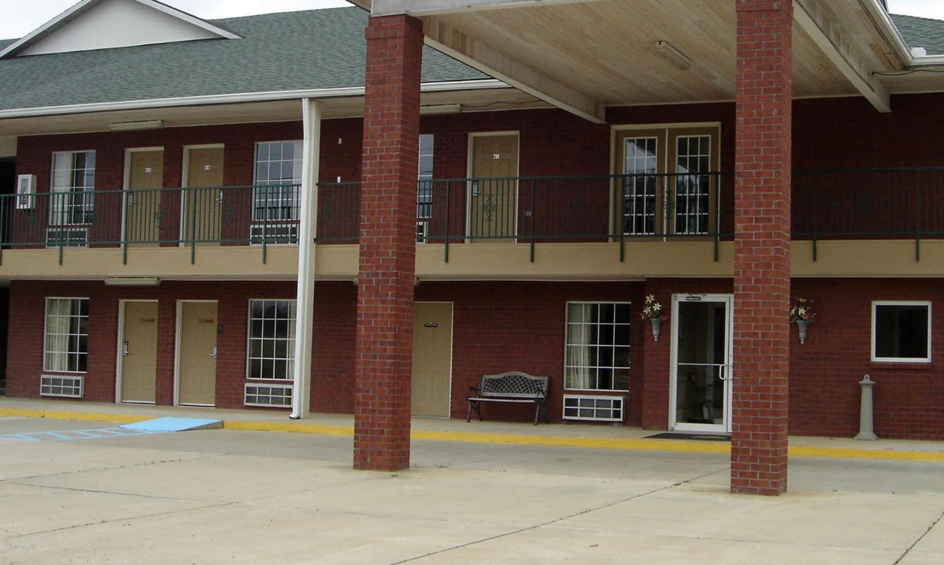 Louisville Homegate Inn מראה חיצוני תמונה